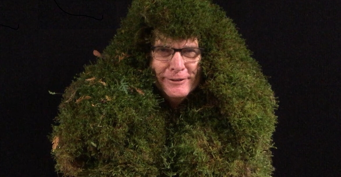 Silly face moss man